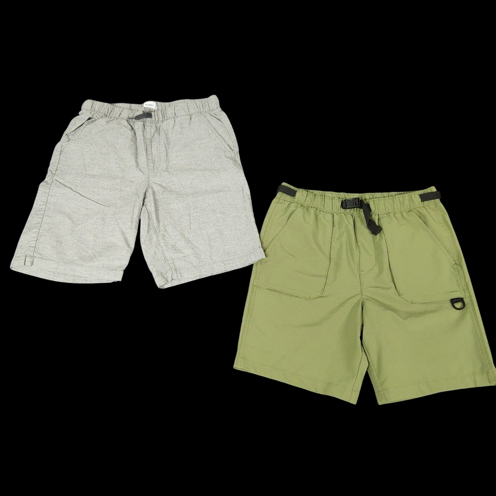 Like New Bundle Of Two Boys Casual Shorts Size 14/16